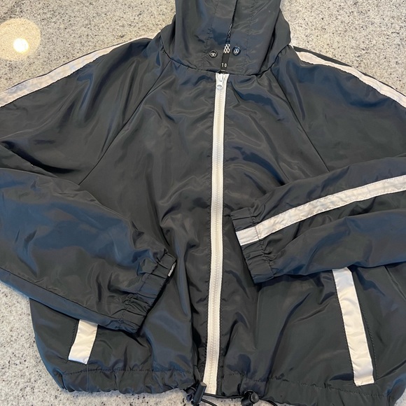 Cotton On Cropped Jacket Size 2 - Picture 4 of 6